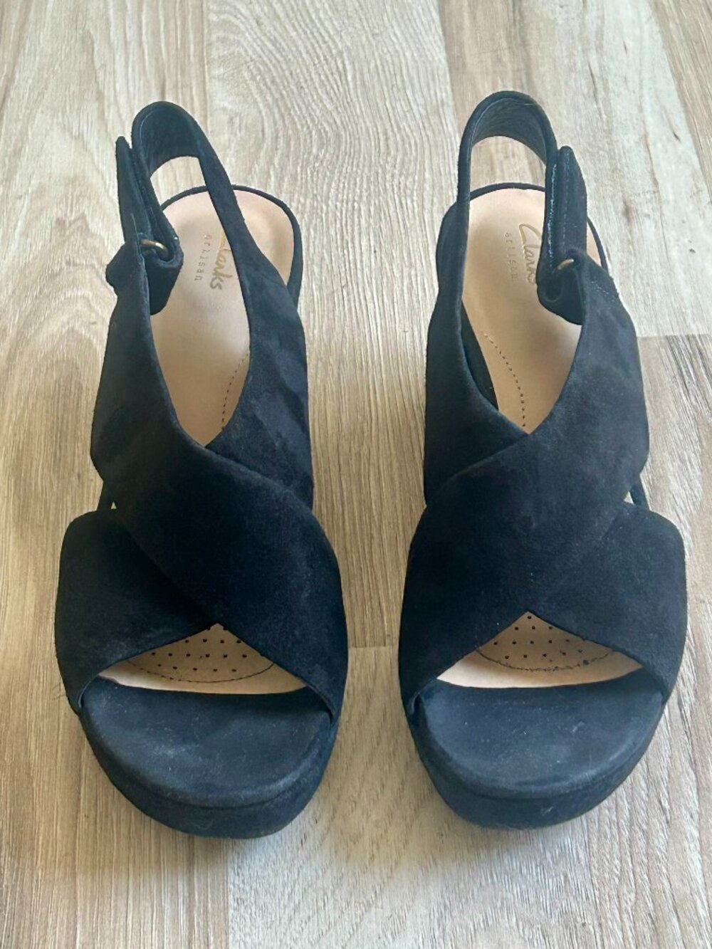 CLARKS Black Suede Platform Sandals, Size 6 / 36, Criss Cross, Adjustable Straps